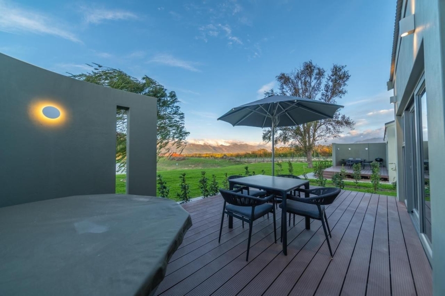 Commercial Property for Sale in Paarl Rural Western Cape